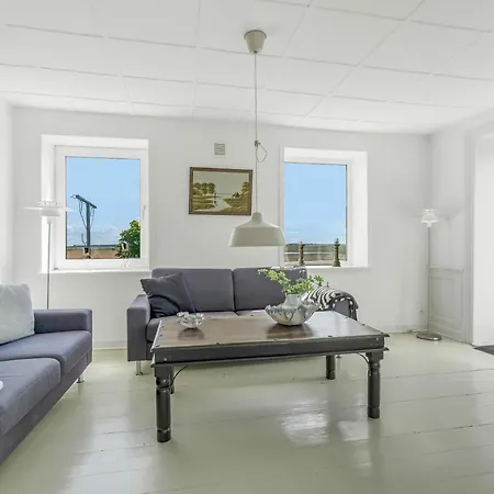 18-person With Views Of The Fjord And Lots Of Facilities Semesterbostad