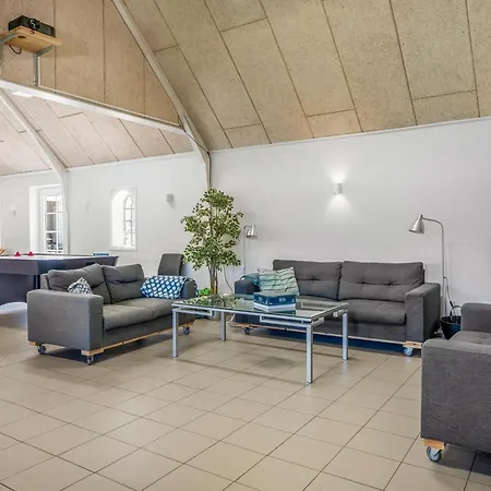 18-person With Views Of The Fjord And Lots Of Facilities Semesterbostad *